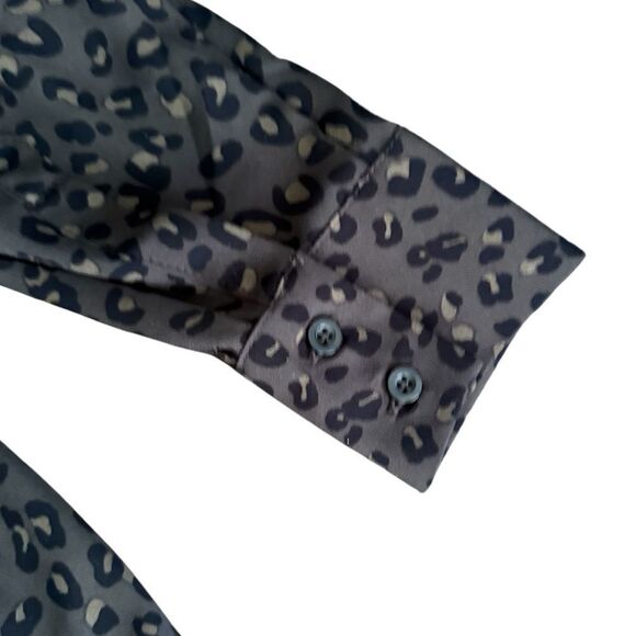 Chelsea & Theodore Blouse Leopard Print Button Up Shirt XL NWT - Picture 4 of 6